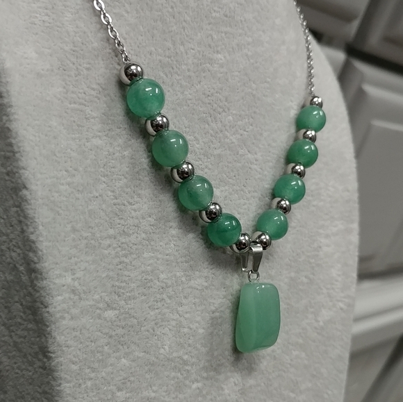 Green Aventurine Necklace Natural Gemstone Crystal Pendant Stainless-Steel Chain - Picture 11 of 15